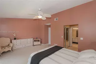 240 Captains Walk, Delray Beach, FL 33483 - Photo 23