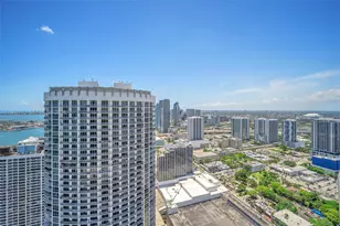 488 NE 18th St, Miami, FL 33132 - Photo 19