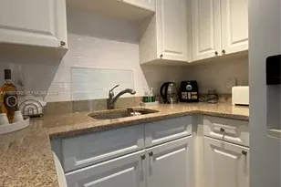 5050 NW 7th St, Miami, FL 33126 - Photo 7