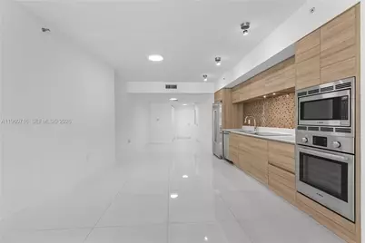 6620 Indian Creek Dr #116, Miami Beach, FL 33141 - Photo 3