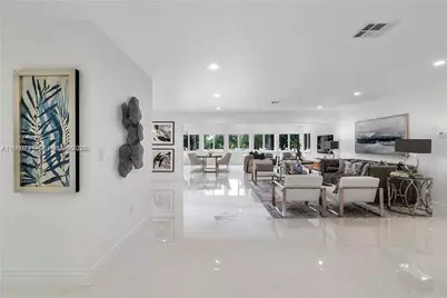 224 E Acre Dr, Plantation, FL 33317 - Photo 7