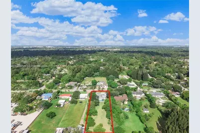 224 E Acre Dr, Plantation, FL 33317 - Photo 5