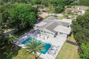 224 E Acre Dr, Plantation, FL 33317 - Photo 27