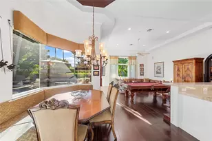 2567 Montclaire Cir, Weston, FL 33327 - Photo 13