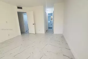 18151 NE 31st Ct, Aventura, FL 33160 - Photo 11