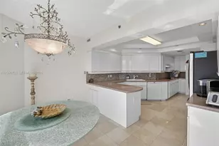 2000 Island Bl, Aventura, FL 33160 - Photo 29