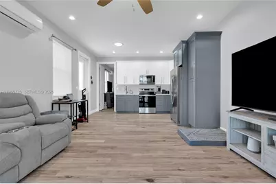 1113 Elegans St E, Lehigh Acres, FL 33974 - Photo 39