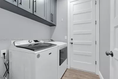 1113 Elegans St E, Lehigh Acres, FL 33974 - Photo 35