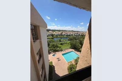 900 NE 195th St #702, Miami, FL 33179 - Photo 15