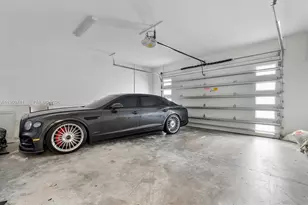 3502 Ashwood Cir N, Hollywood, FL 33312 - Photo 43