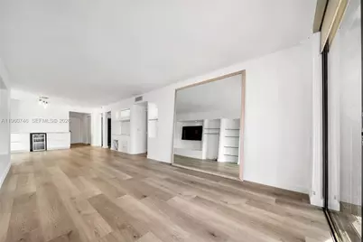 6061 Collins Ave #7A, Miami Beach, FL 33140 - Photo 3