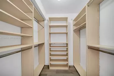 6061 Collins Ave #7A, Miami Beach, FL 33140 - Photo 29