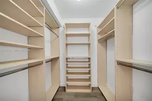 6061 Collins Ave, Miami Beach, FL 33140 - Photo 29