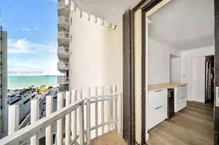 6061 Collins Ave, Miami Beach, FL 33140 - Photo 19