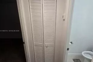 1800 Sans Souci Blvd, North Miami, FL 33181 - Photo 7