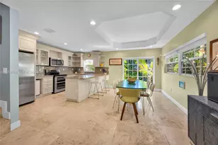 3233 Gifford Ln, Coconut Grove, FL 33133 - Photo 3