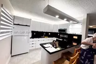 820 Salzedo St, Coral Gables, FL 33134 - Photo 7