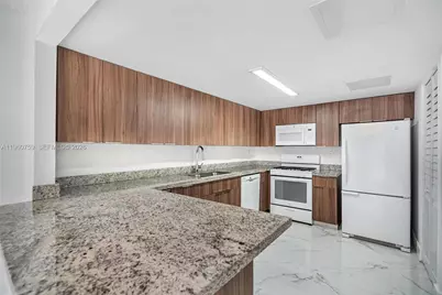 7074 SW 114th Pl #B, Miami, FL 33173 - Photo 7