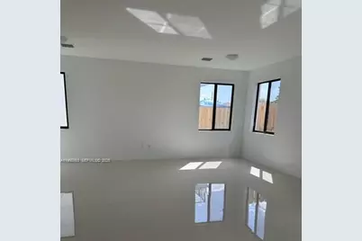 15814 SW 136th Way, Miami, FL 33196 - Photo 11