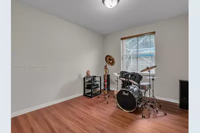 4209 Pinewood Ln, Weston, FL 33331 - Photo 39