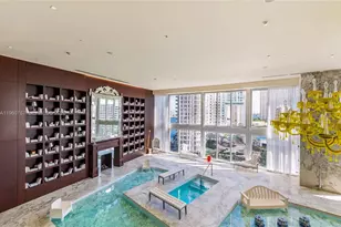 475 Brickell Ave, Miami, FL 33131 - Photo 17