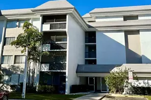 721 N Pine Island Rd, Plantation, FL 33324 - Photo 1