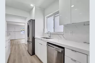 1609 NW 7th Ter, Fort Lauderdale, FL 33311 - Photo 9