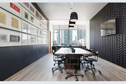 45 SW 9th St #1805, Miami, FL 33130 - Photo 21