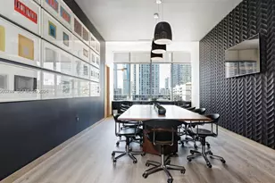 45 SW 9th St, Miami, FL 33130 - Photo 21