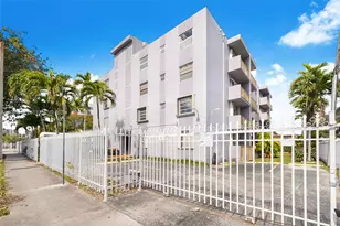 1661 SW 3rd St, Miami, FL 33135 - Photo 3