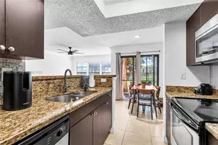 15680 SW 106th Ln, Miami, FL 33196 - Photo 17