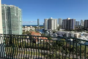 19900 E Country Club Dr, Aventura, FL 33180 - Photo 11