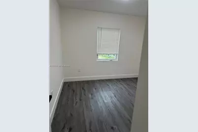 224 NW 57th St #B, Miami, FL 33127 - Photo 17