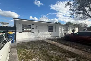 17821 NW 79th Pl, Hialeah, FL 33015 - Photo 1