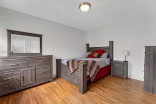 320 85th St, Miami Beach, FL 33141 - Photo 5