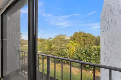 [Address not provided], Miami, FL 33183 - Photo 27