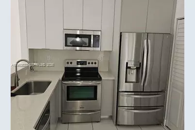 17748 SW 145th Ave, Miami, FL 33177 - Photo 9