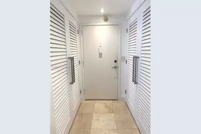 1408 Brickell Bay Dr #1217, Miami, FL 33131 - Photo 5