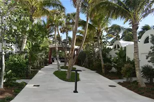 6365 Collins Ave, Miami Beach, FL 33141 - Photo 17
