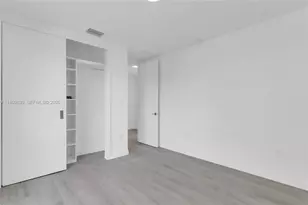 3204 Plaza St, Miami, FL 33133 - Photo 11