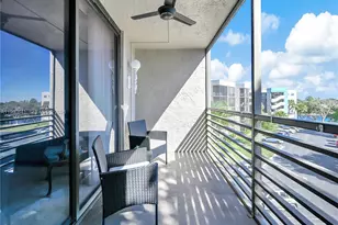 1101 Colony Point Cir, Pembroke Pines, FL 33026 - Photo 25