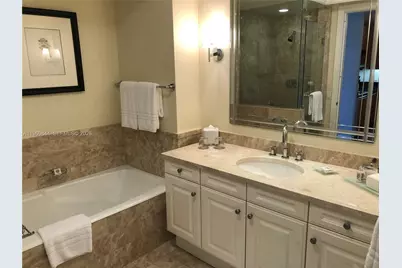 1435 Brickell Ave #3505, Miami, FL 33131 - Photo 17