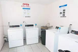 6190 W 19th Ave, Hialeah, FL 33012 - Photo 19