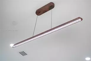 281-283 NW 52nd St, Miami, FL 33127 - Photo 21