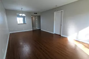 8540 N Sherman Cir, Miramar, FL 33025 - Photo 7