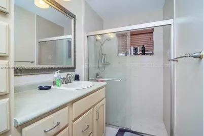 1217 NW 125th Ter, Sunrise, FL 33323 - Photo 11