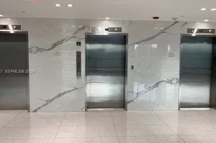 20301 W Country Club Dr, Aventura, FL 33180 - Photo 53