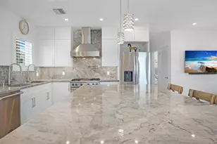 410 Bowie Ln, Key Largo, FL 33037 - Photo 11