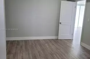 1680 NE 191st St, Miami, FL 33179 - Photo 9