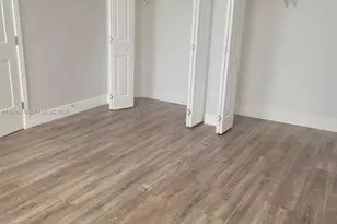 1680 NE 191st St, Miami, FL 33179 - Photo 5